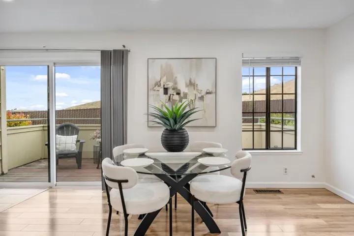 523 Elk Ridge 6, San Jose, California 95136