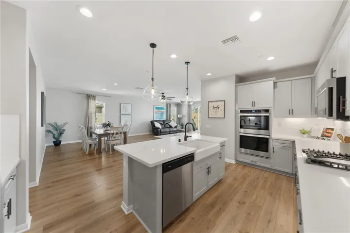 29050 Golden Sunset, Winchester, California 92596