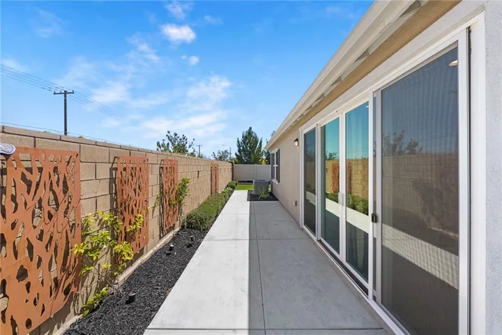 29050 Golden Sunset, Winchester, California 92596