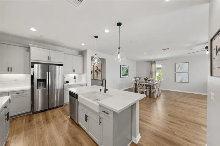 29050 Golden Sunset, Winchester, California 92596