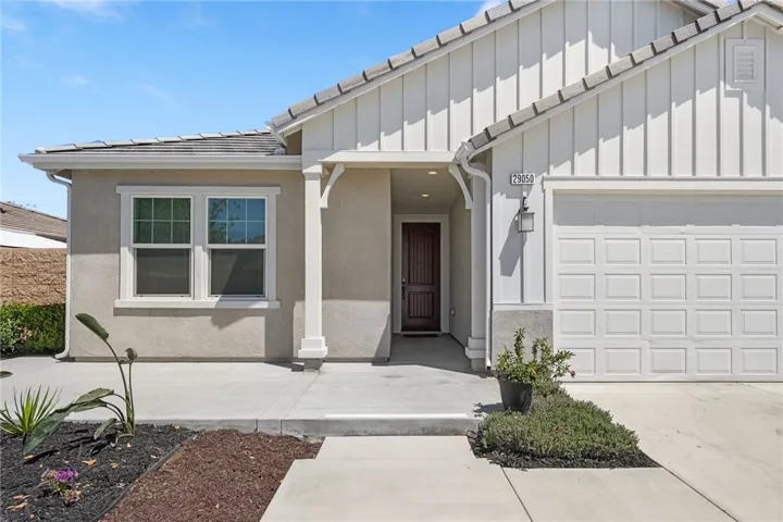 29050 Golden Sunset, Winchester, California 92596