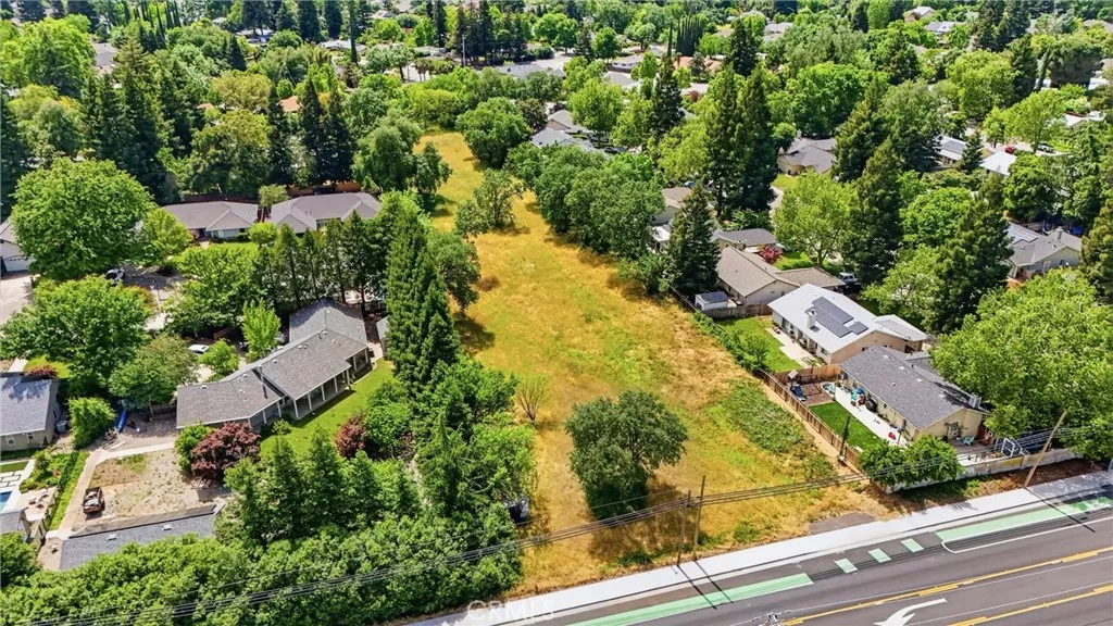 2015 Nord, Chico, California 95926 — photo 4