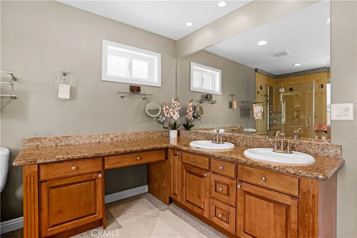Upstairs Primary Bath