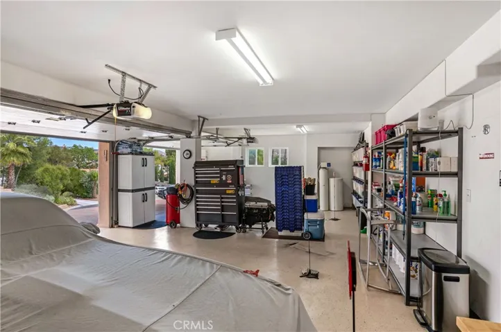 3 car Garage
