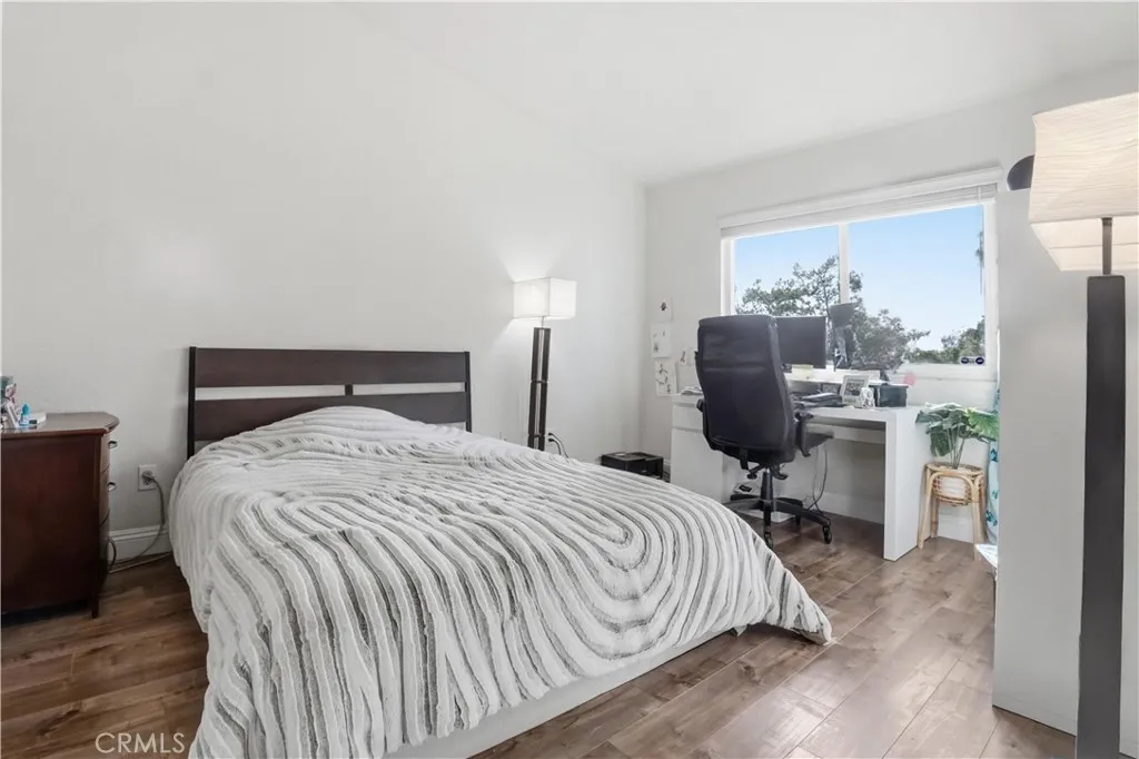 Main bedroom:  lots of design potential!