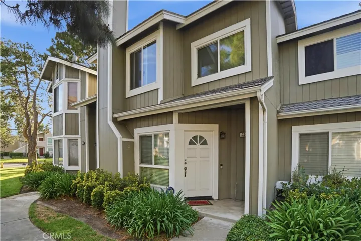 48 Monroe, Irvine, California 92620