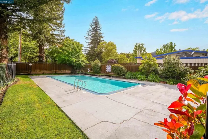 266 Ashley Cir 37, Danville, California 94526