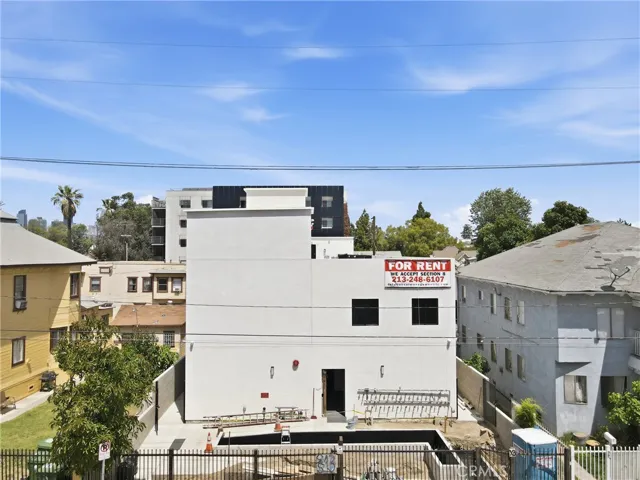 1009 E 29th Street, Los Angeles, California 90011