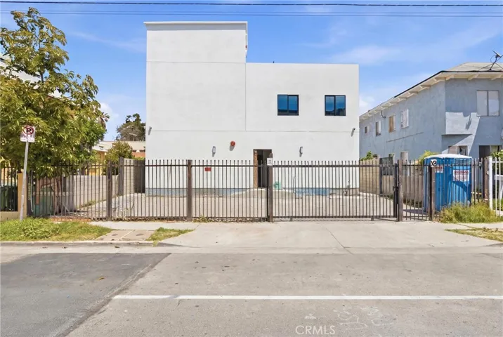 1009 E 29th Street, Los Angeles, California 90011
