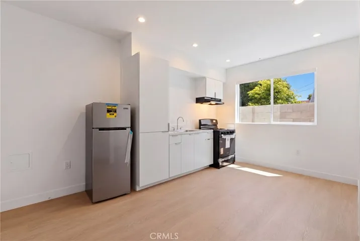 1009 E 29th Street, Los Angeles, California 90011