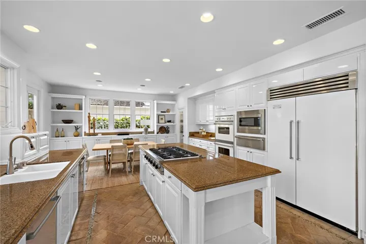 10 Cape Andover, Newport Beach, California 92660