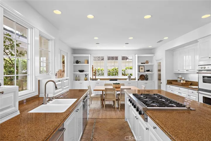 10 Cape Andover, Newport Beach, California 92660