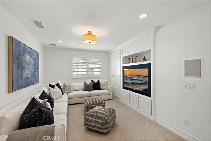 10 Cape Andover, Newport Beach, California 92660