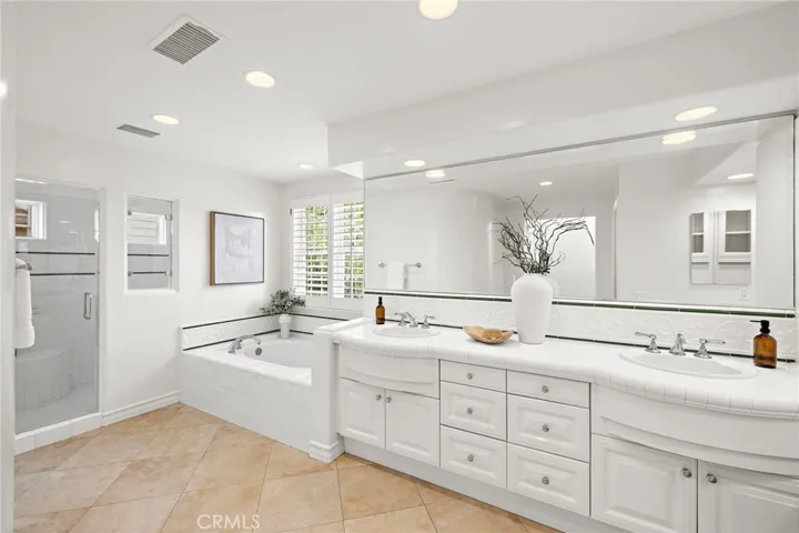 10 Cape Andover, Newport Beach, California 92660