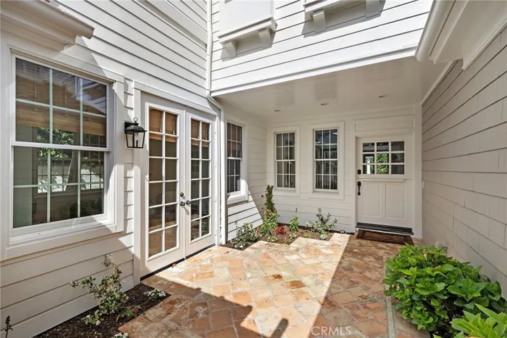 10 Cape Andover, Newport Beach, California 92660