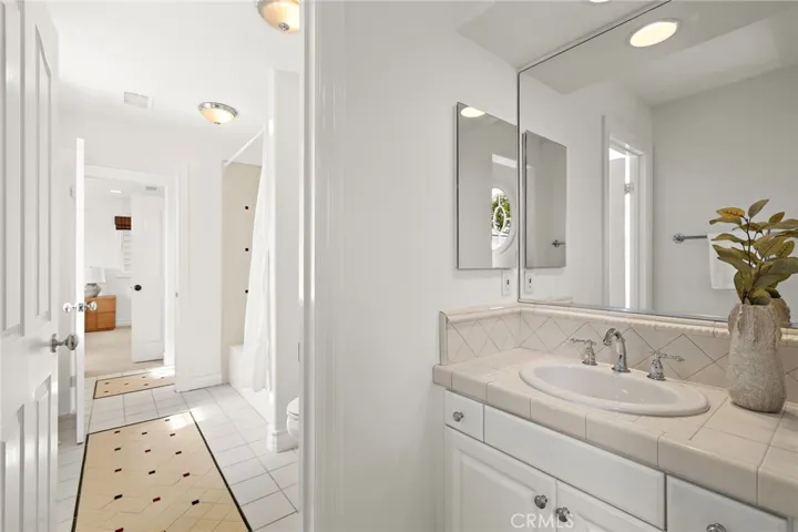 10 Cape Andover, Newport Beach, California 92660