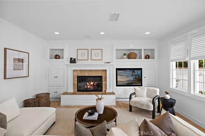 10 Cape Andover, Newport Beach, California 92660
