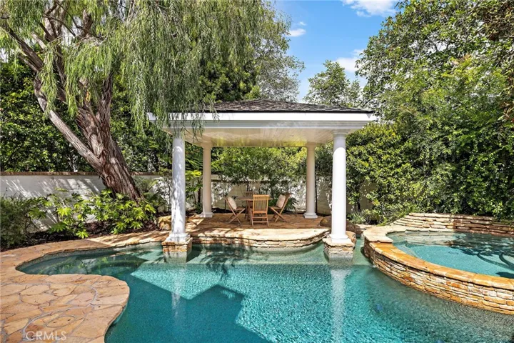 10 Cape Andover, Newport Beach, California 92660