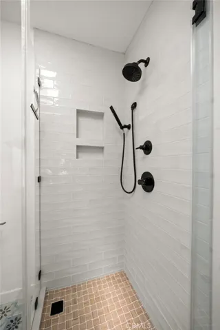 125 S Broadway 6, Redondo Beach, California 90277