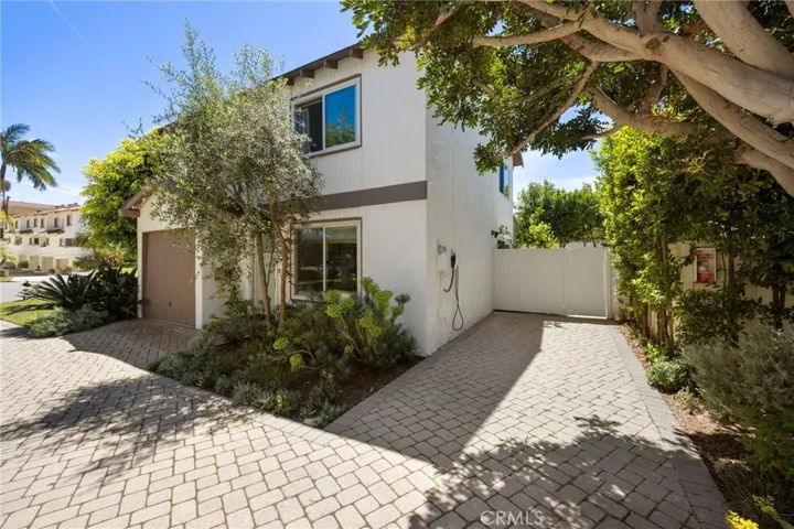 125 S Broadway 6, Redondo Beach, California 90277