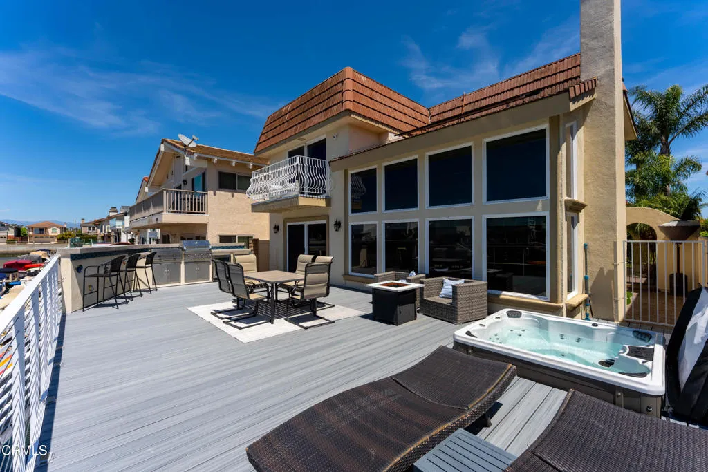 2355 peninsula Oxnard  MLS-36