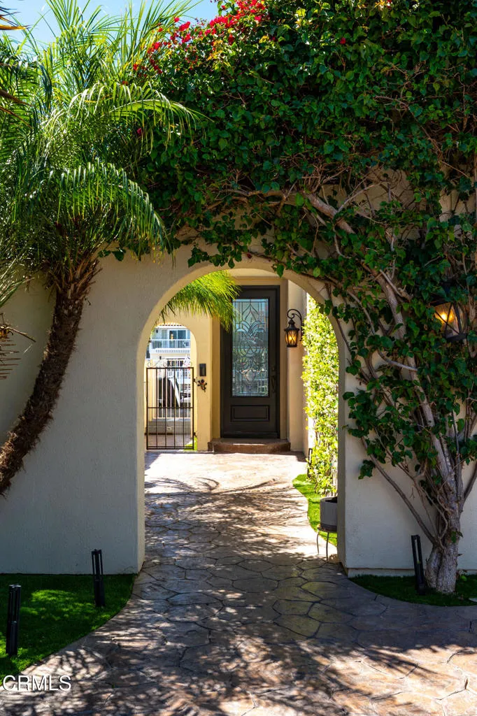 2355 peninsula Oxnard  MLS-7