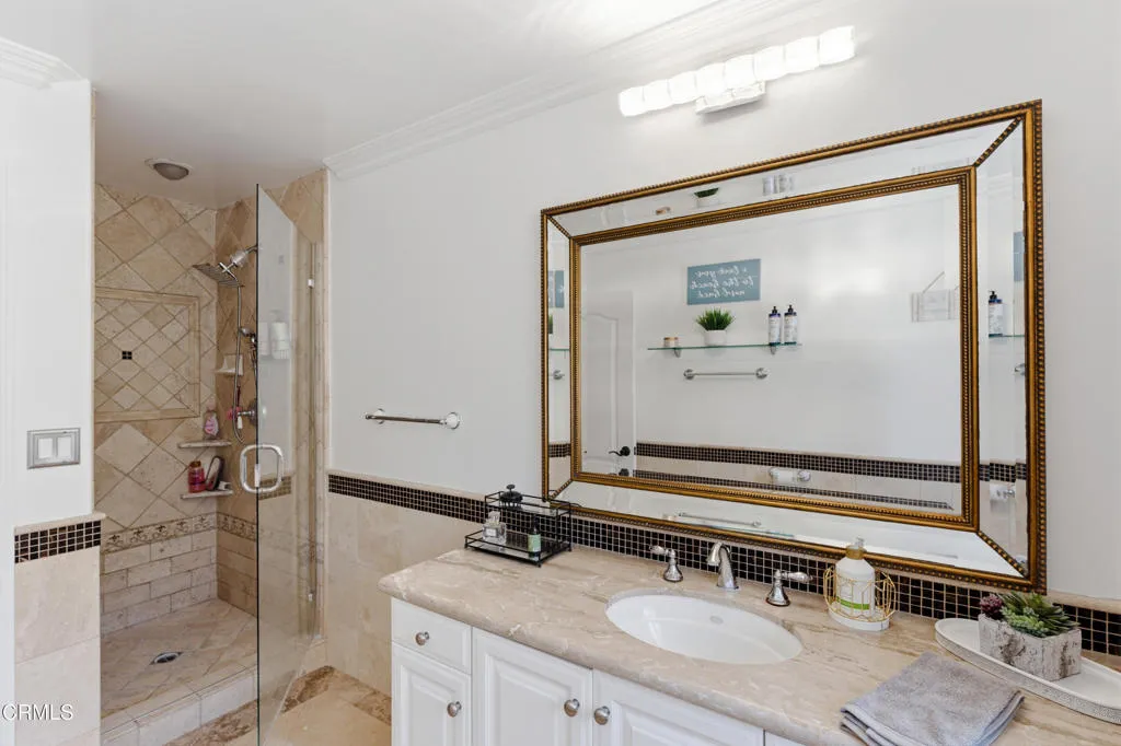 2355 peninsula Oxnard  MLS-31