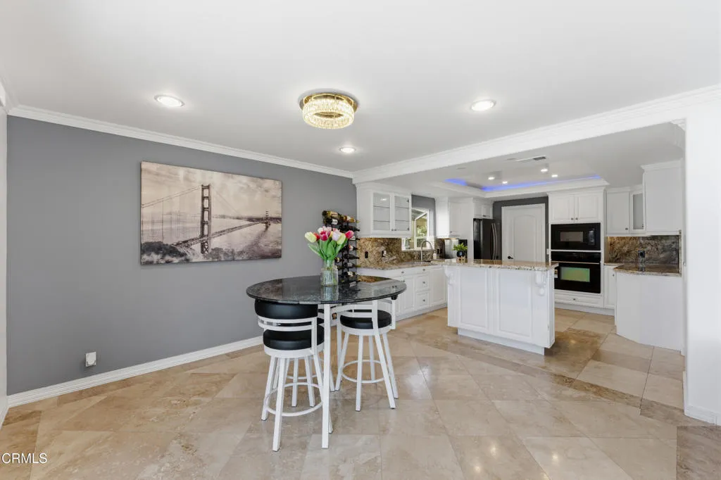 2355 peninsula Oxnard  MLS-16
