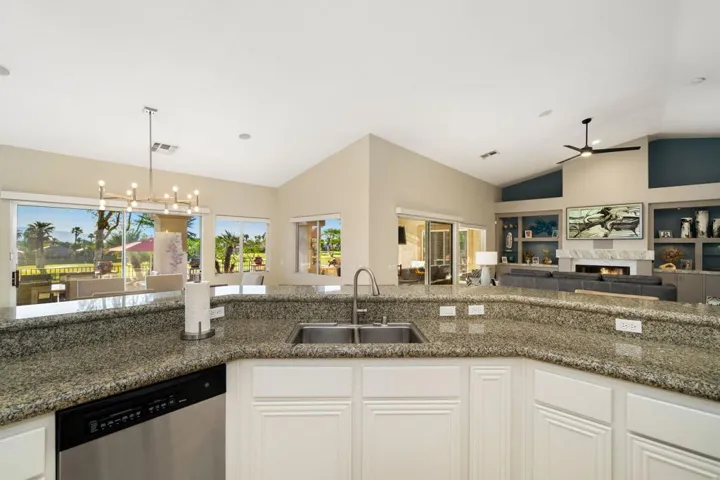 45-web-or-mls-CCBanf_OPMG_0426_045