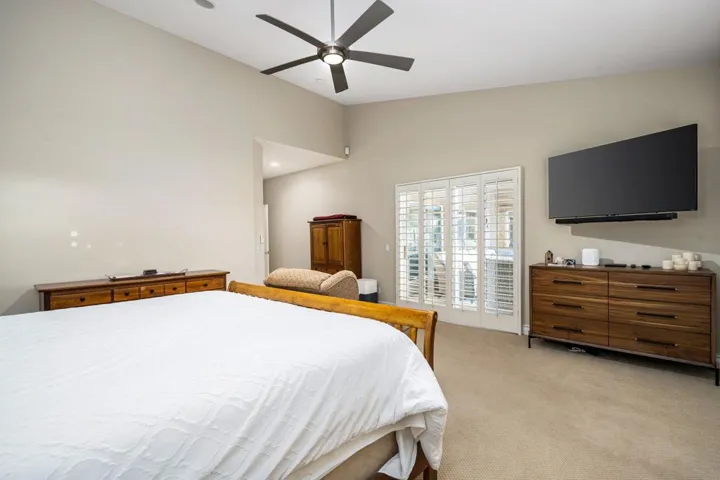 62-web-or-mls-CCBanf_OPMG_0426_062