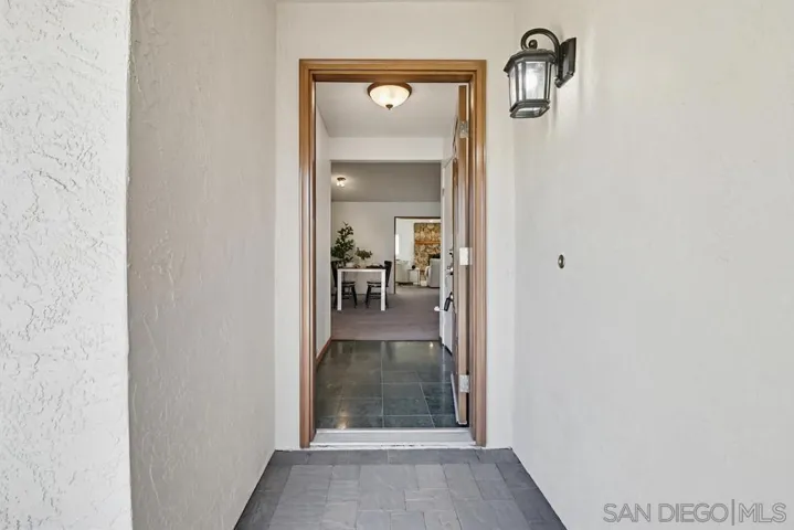 Open stunning beveled glass front door! Welcome!