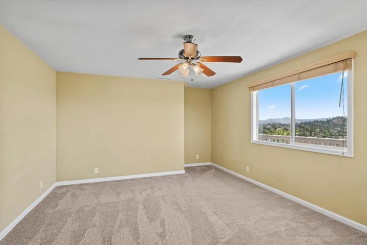 4258 Summit Dr, La Mesa, California 91941
