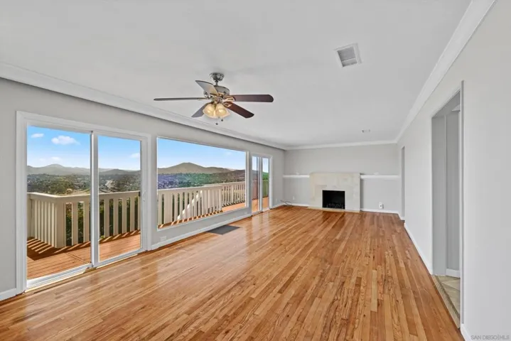 4258 Summit Dr, La Mesa, California 91941