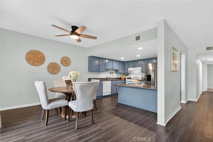27026 Rio Pecos, Valencia, California 91354