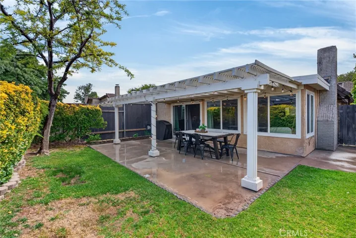 27026 Rio Pecos, Valencia, California 91354