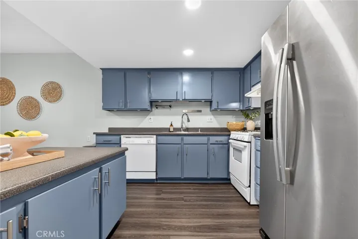 27026 Rio Pecos, Valencia, California 91354