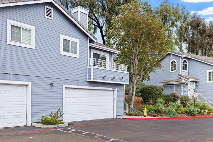 12862 Carriage Heights Way, Poway, California 92064