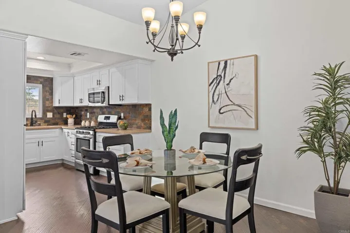 12862 Carriage Heights Way, Poway, California 92064