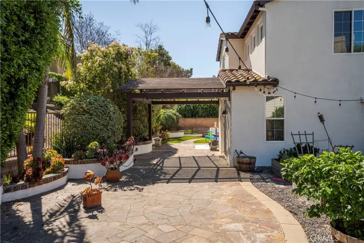 32 Bramford Street, Ladera Ranch, California 92694
