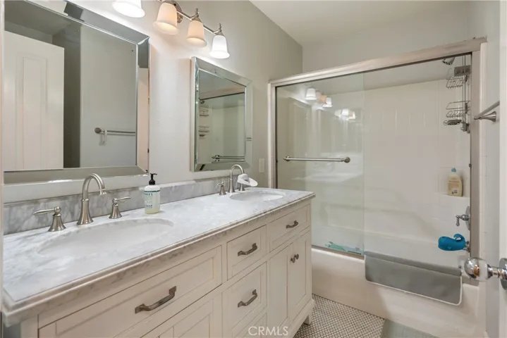 32 Bramford Street, Ladera Ranch, California 92694