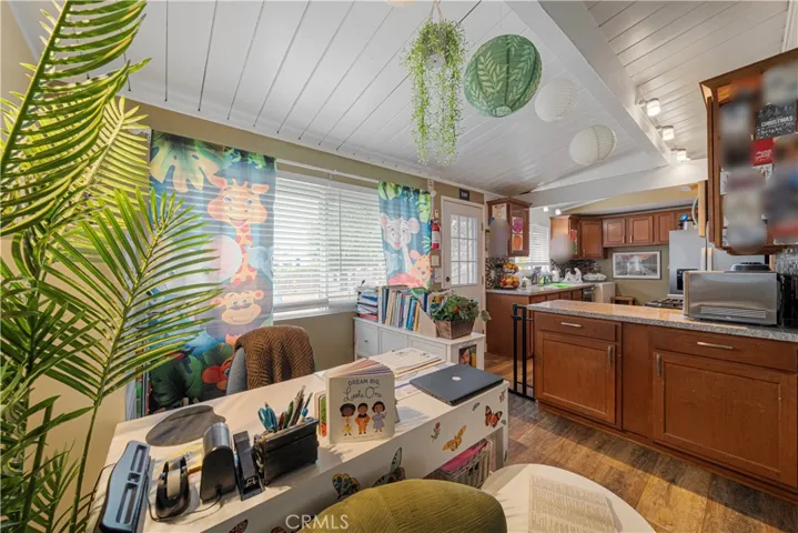 Super open floor plan