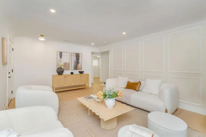 4210 Alcove Ave, Studio City, California 91604