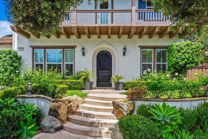3212 Corte Tamarindo, Carlsbad, California 92009