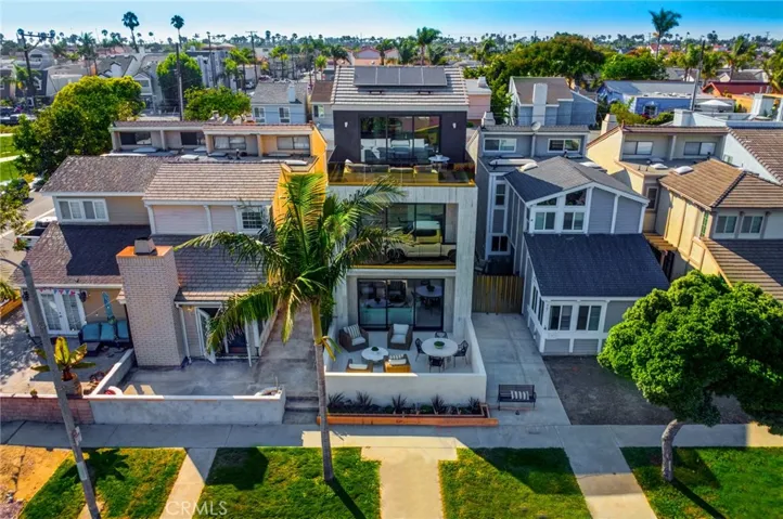 505 17th Street, Huntington Beach, California 92648