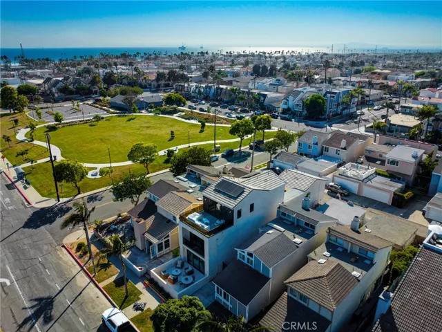 505 17th Street, Huntington Beach, California 92648