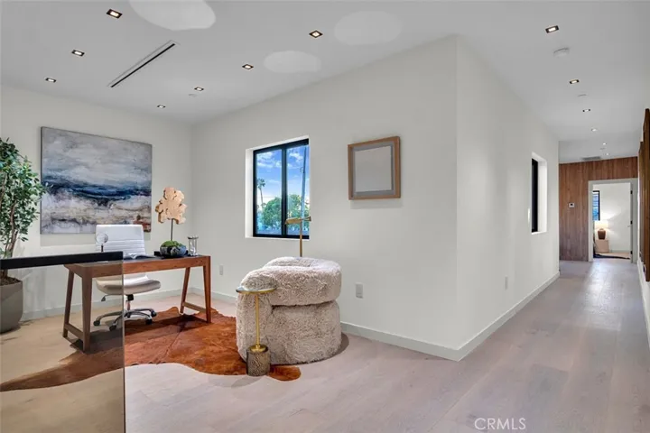 505 17th Street, Huntington Beach, California 92648