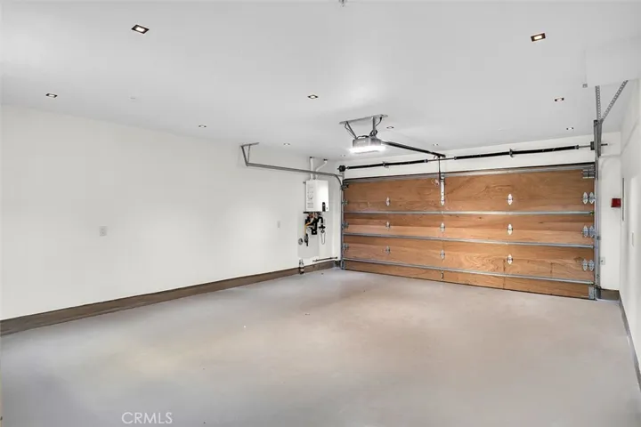 505 17th Street, Huntington Beach, California 92648
