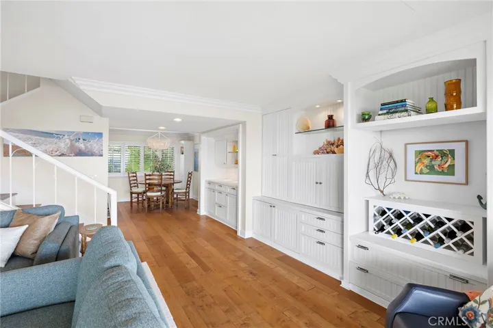 HARDWOOD FLOORING THROUGHOUT WITH LOTS OF BUILT-INS