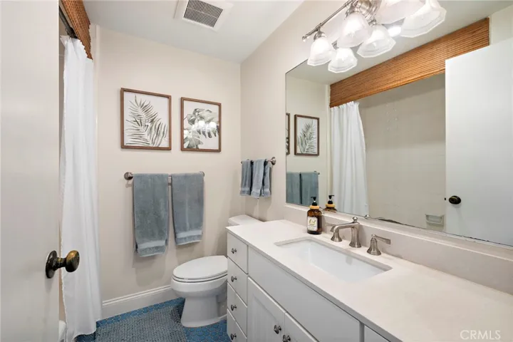 GUEST BATH