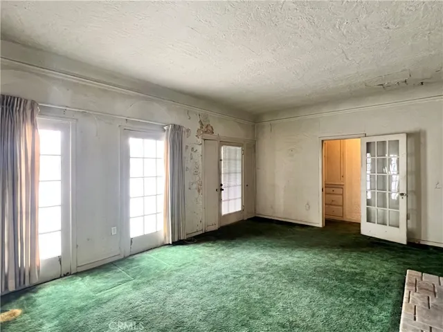 637 San Francisco, Pomona, California 91767